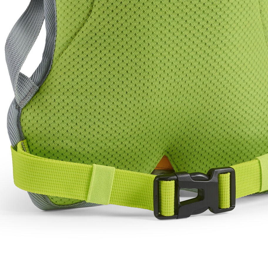 Hydrahike 2.0 4L Hydration Pack in the color Silver. image number 8