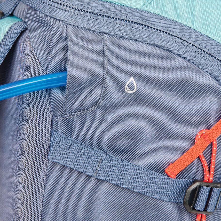 Pathway 2.0 30L Backpack in the color Arctic Blue. image number 4