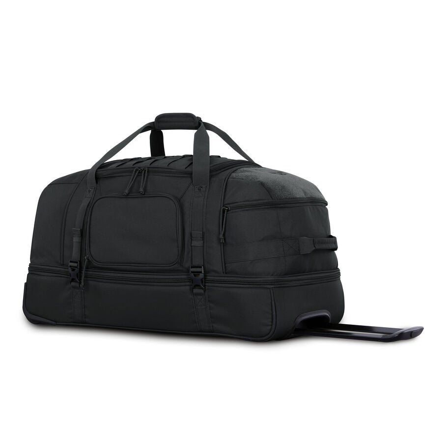 Pathsetter Medium Wheeled Duffel in the color Black. image number 4